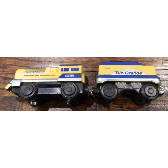 Lionel Rio Grande Train Pack Toy Battery Powered Engine 2001 READ - Picture 2 of 6